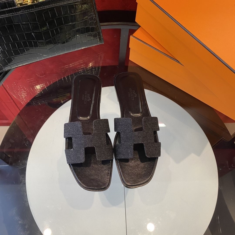 Hermes Slippers